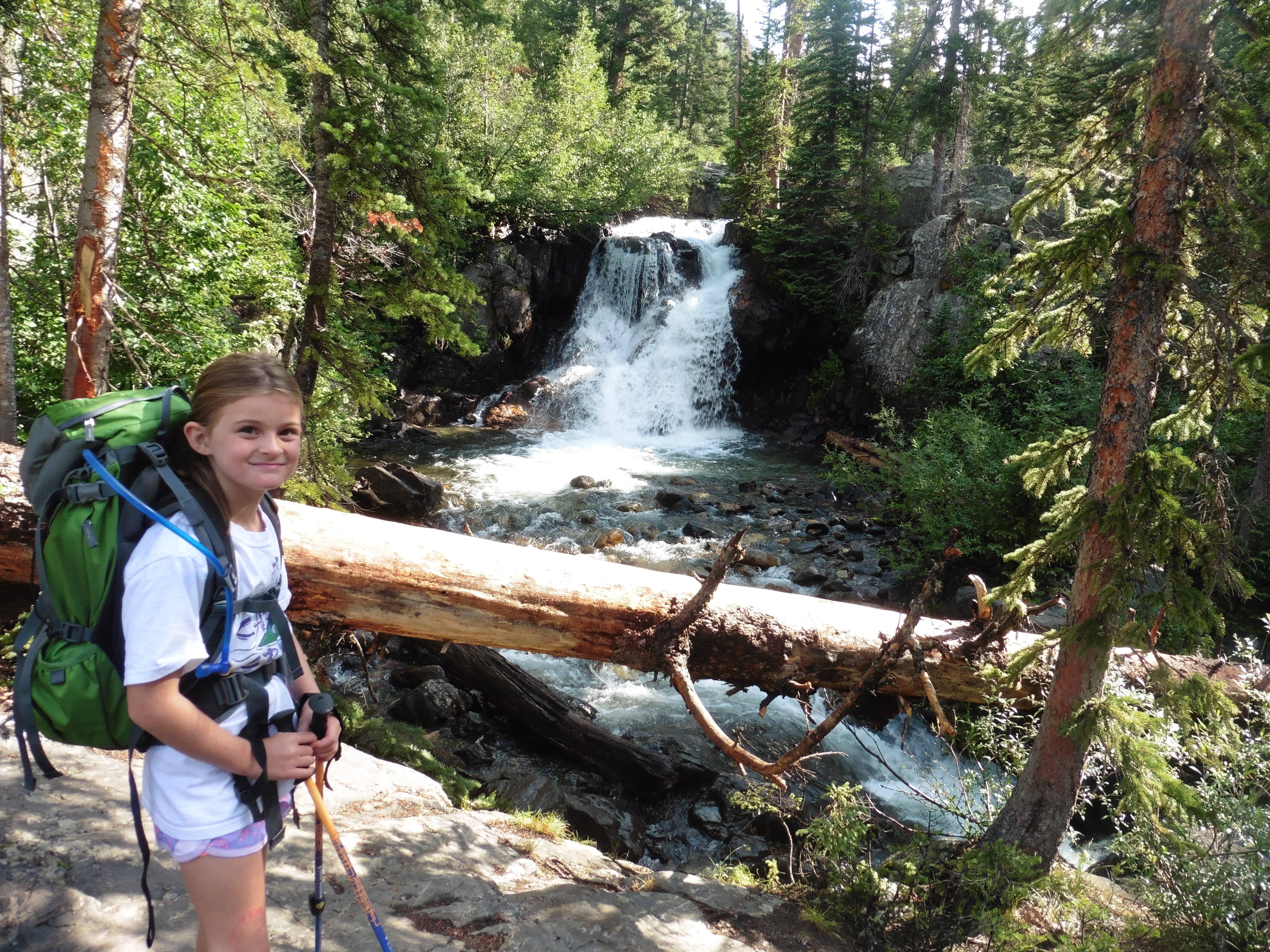 Not a bad side trip to break up the hike to the lake.