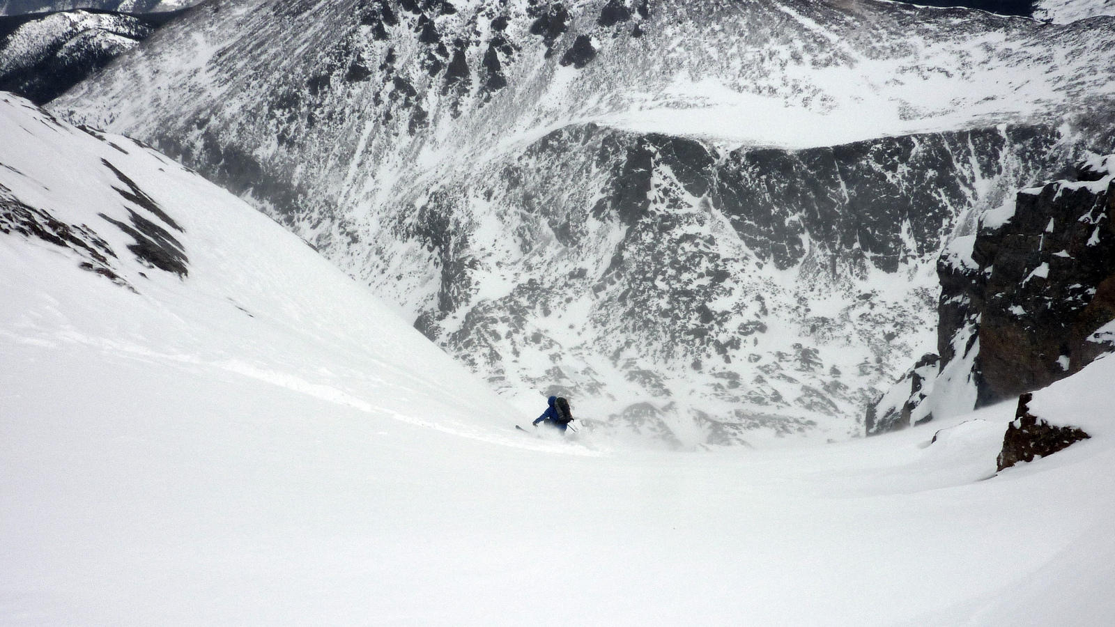 Cross Couloir Powder Ski | Exploring the Rockies